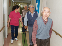 栄歩行訓練